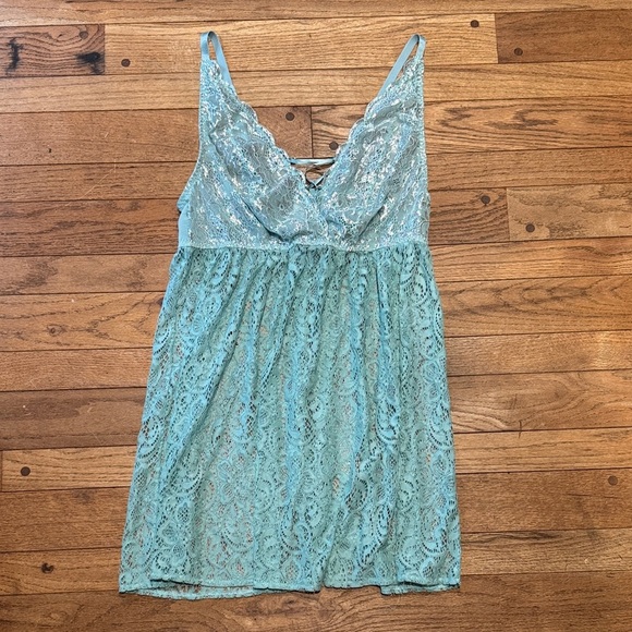 NWOT Cacique Lace Chemise in Soft Blue Size 14/16 - Picture 1 of 2